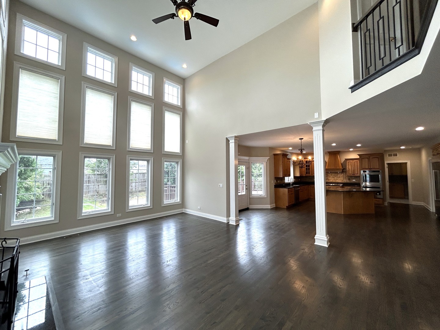 3932 Bluejay Lane, Naperville, IL 60564