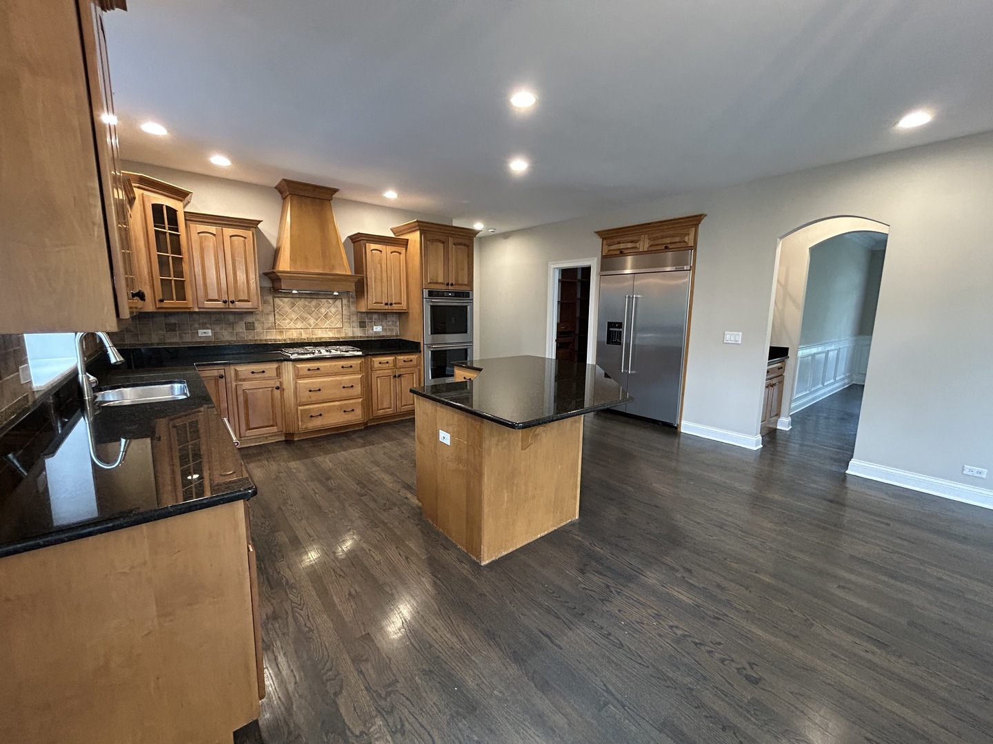 3932 Bluejay Lane, Naperville, IL 60564