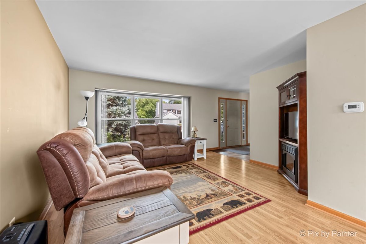 2107 Bridgewater Drive, Belvidere, IL 61008