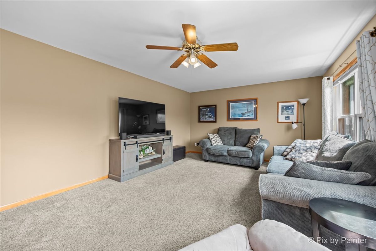 2107 Bridgewater Drive, Belvidere, IL 61008
