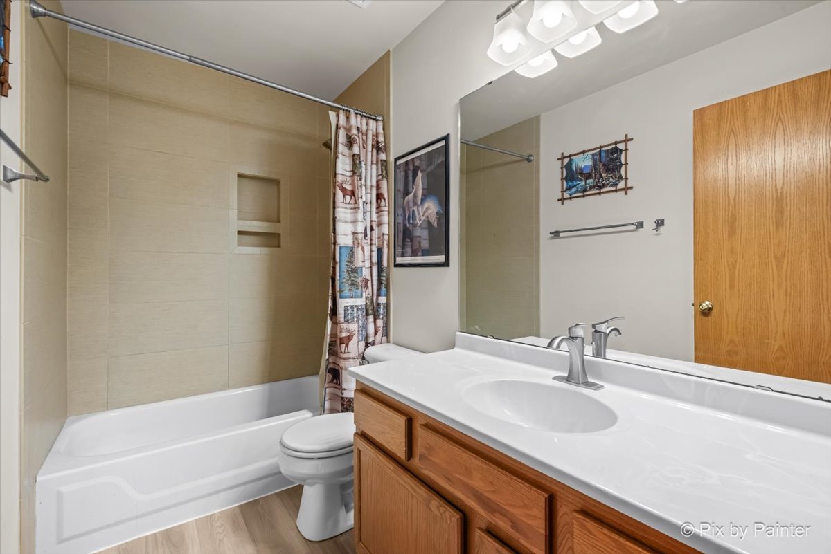 2107 Bridgewater Drive, Belvidere, IL 61008