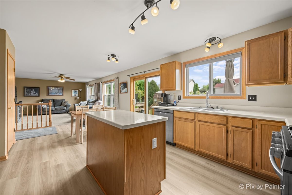 2107 Bridgewater Drive, Belvidere, IL 61008
