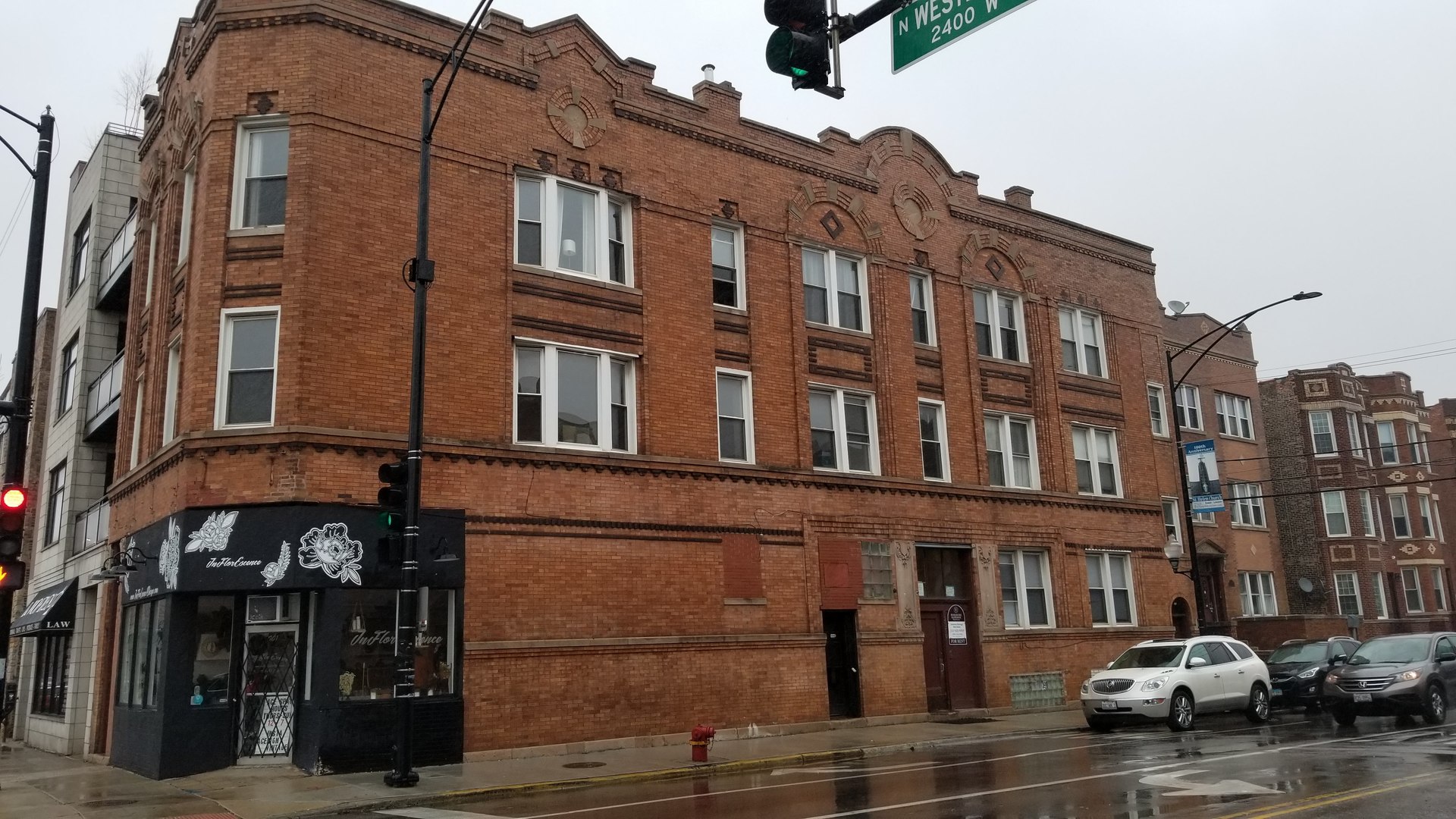 1001 N Western Avenue, Chicago, IL 60622