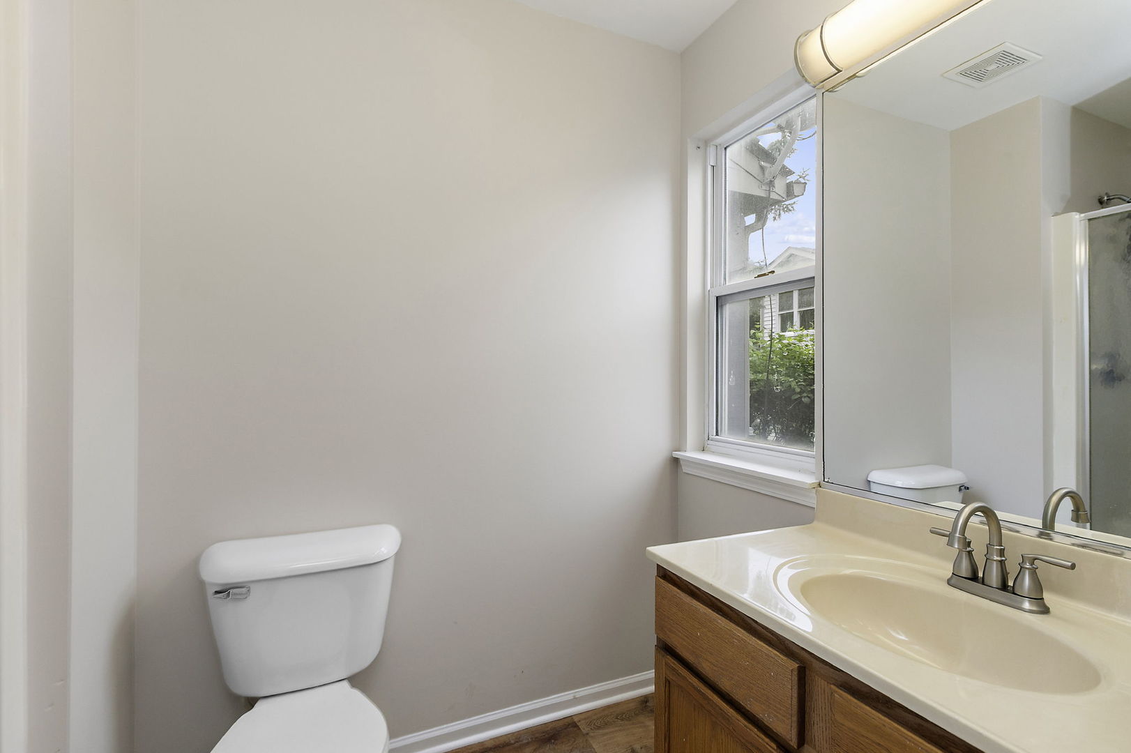 1104 Yorkshire Court #A, Elgin, IL 60120