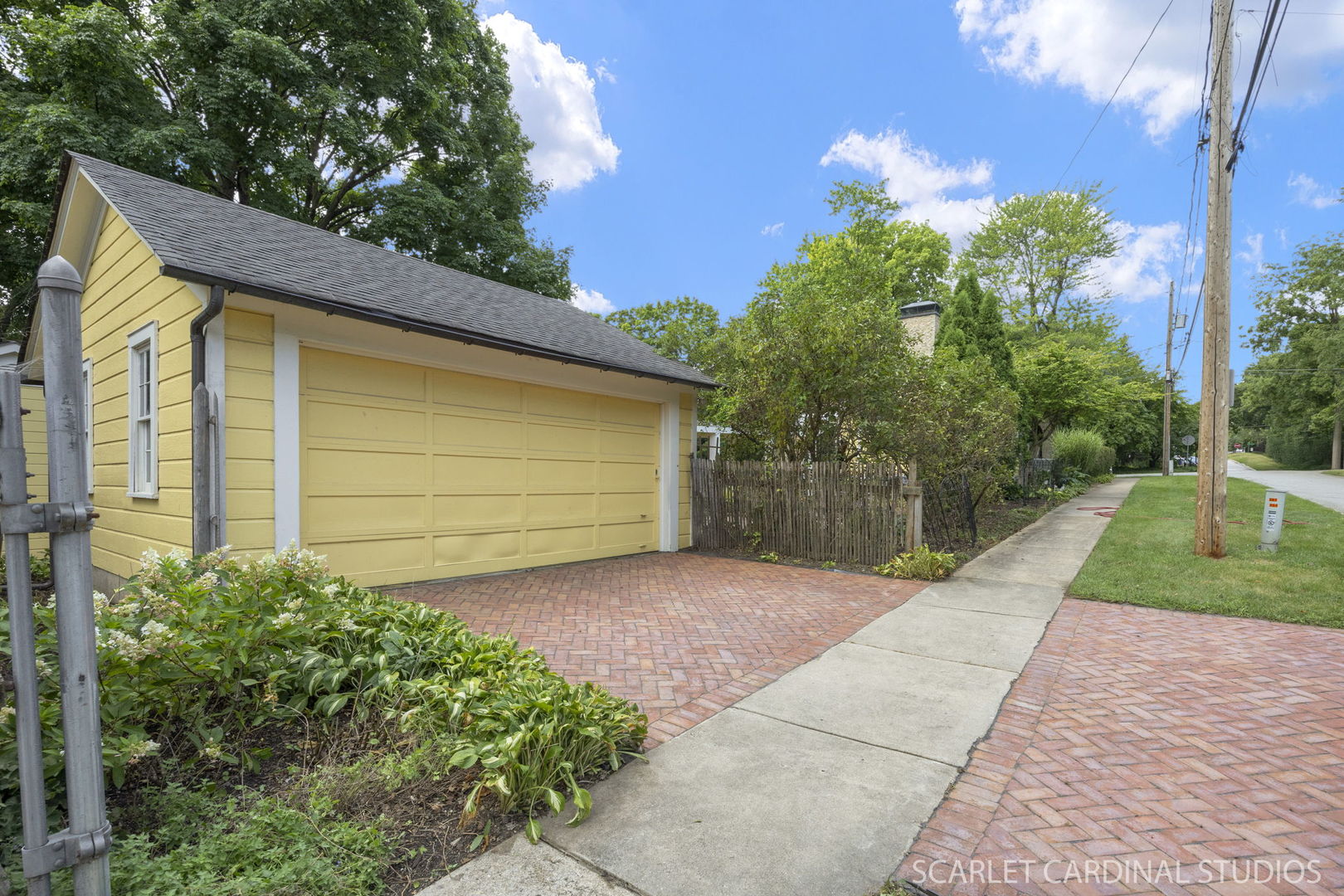 301 S 1st Street, Geneva, IL 60134