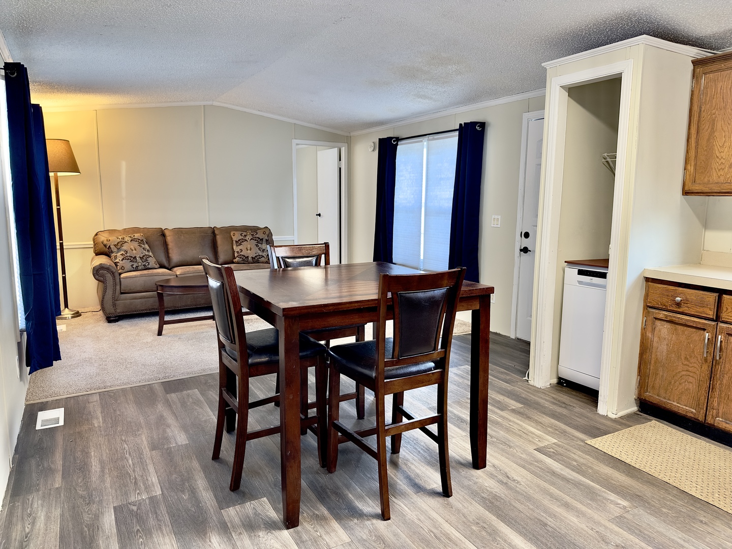 27W370 Geneva Road #68, West Chicago, IL 60185