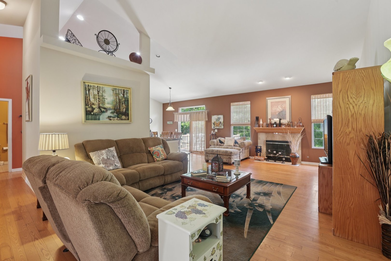 891 Talismon Court, Fox Lake, IL 60020