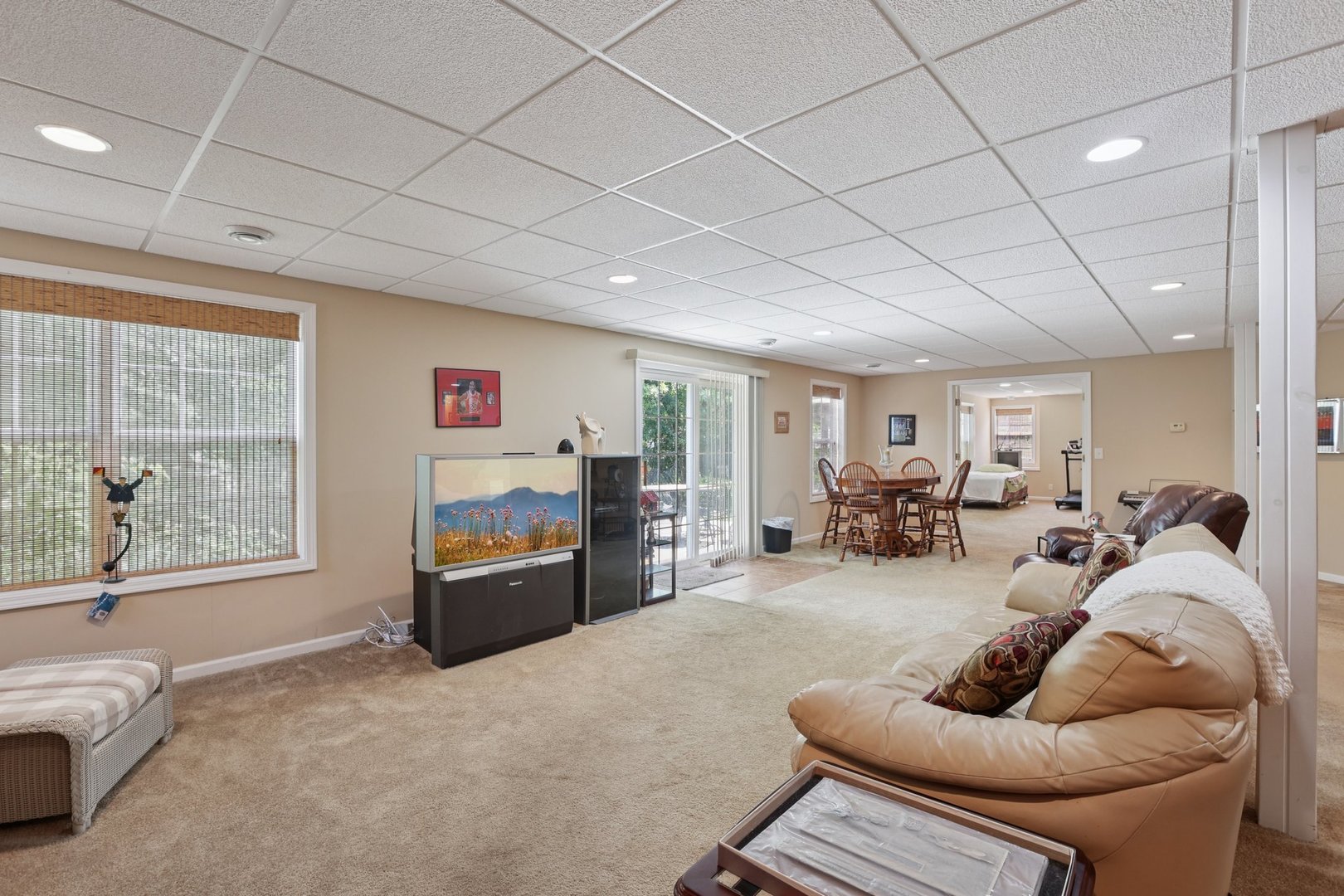 891 Talismon Court, Fox Lake, IL 60020