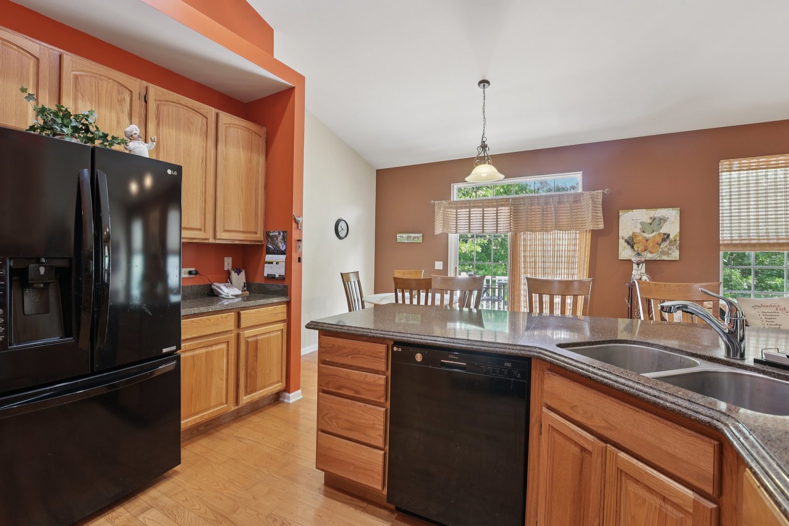 891 Talismon Court, Fox Lake, IL 60020