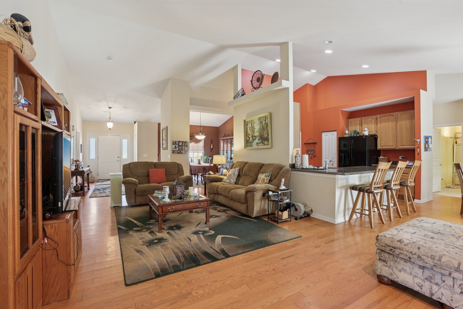 891 Talismon Court, Fox Lake, IL 60020
