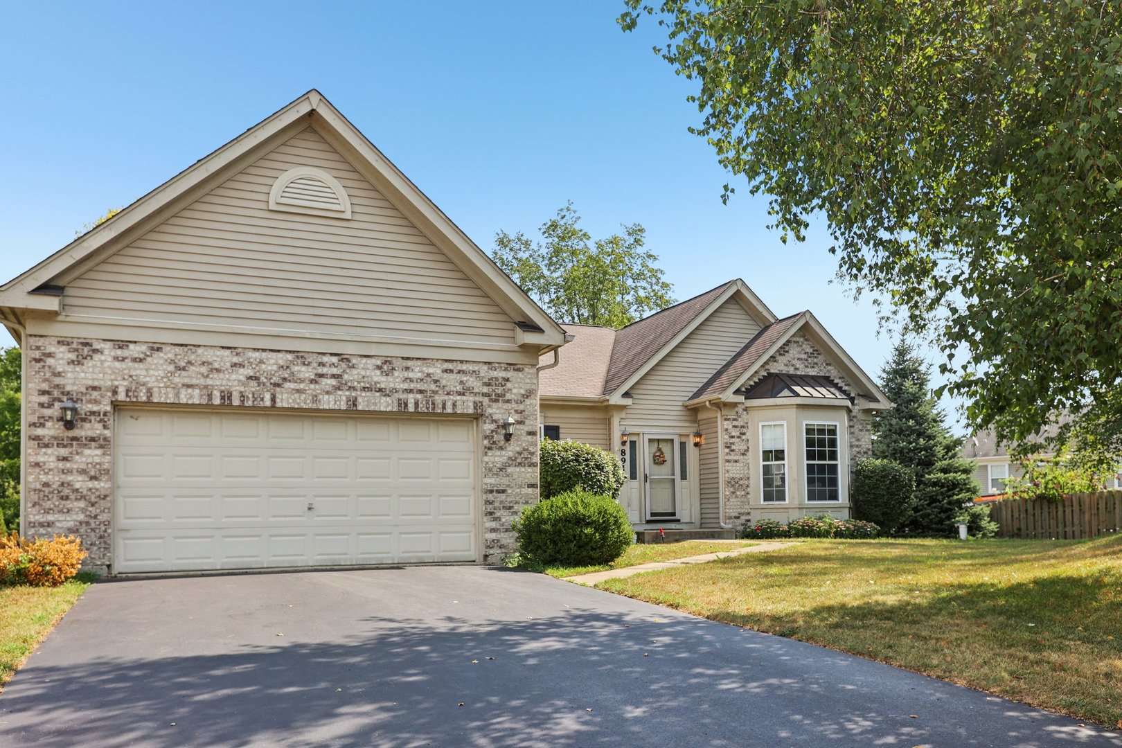 891 Talismon Court, Fox Lake, IL 60020