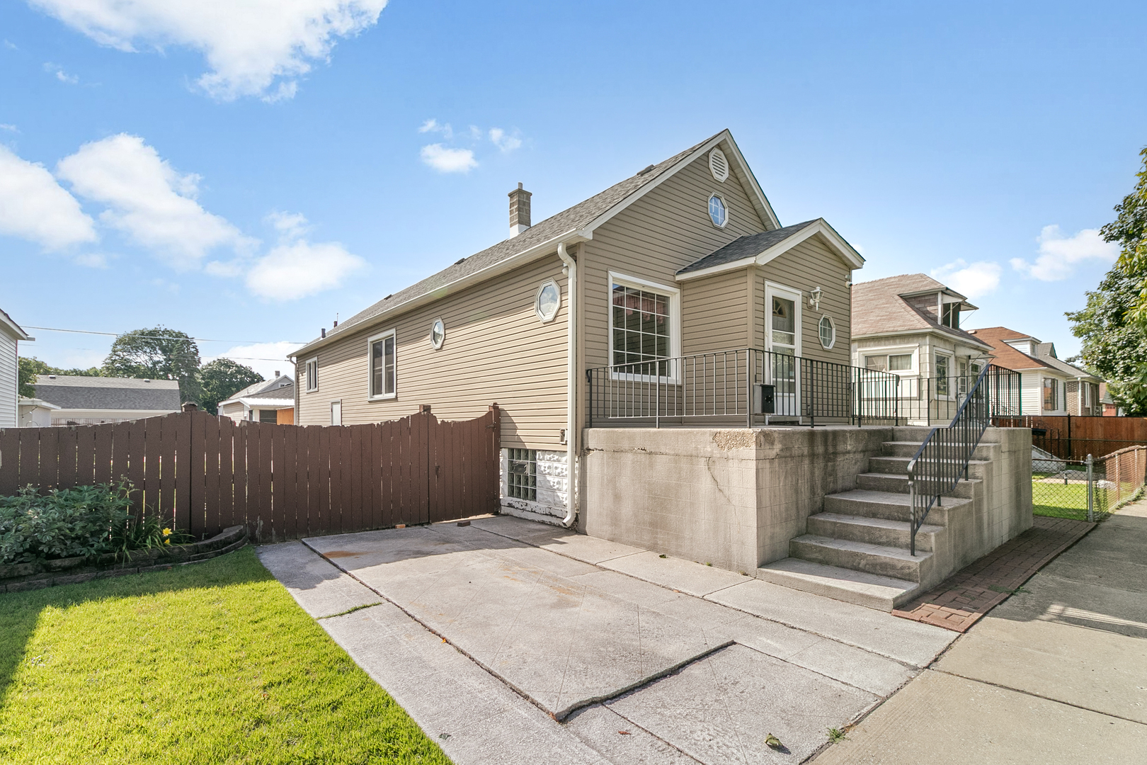13448 S Avenue K, Chicago, IL 60633
