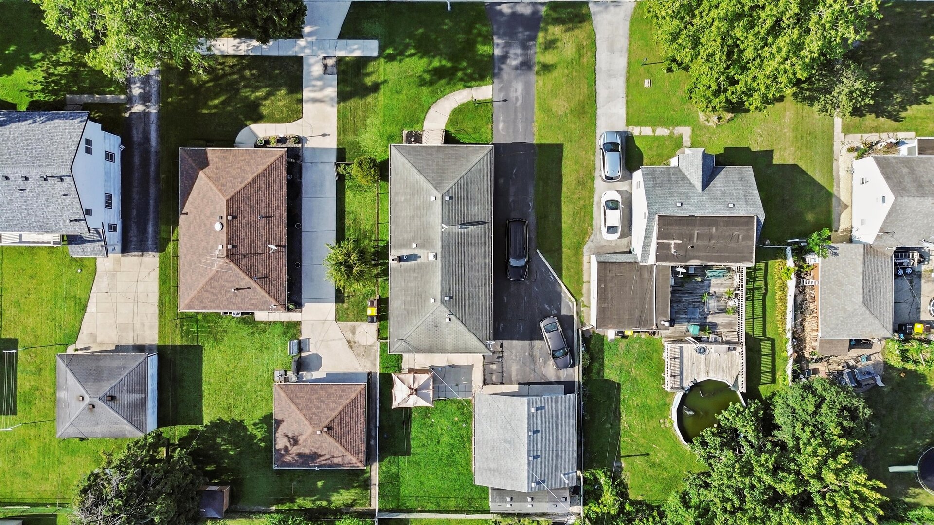 6913 97th Street, Chicago Ridge, IL 60415