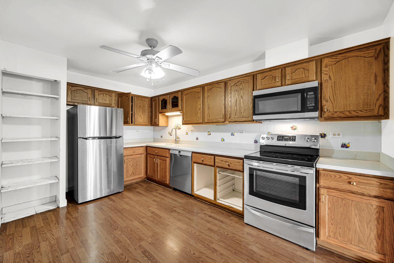 628 Martin Lane, Deerfield, IL 60015