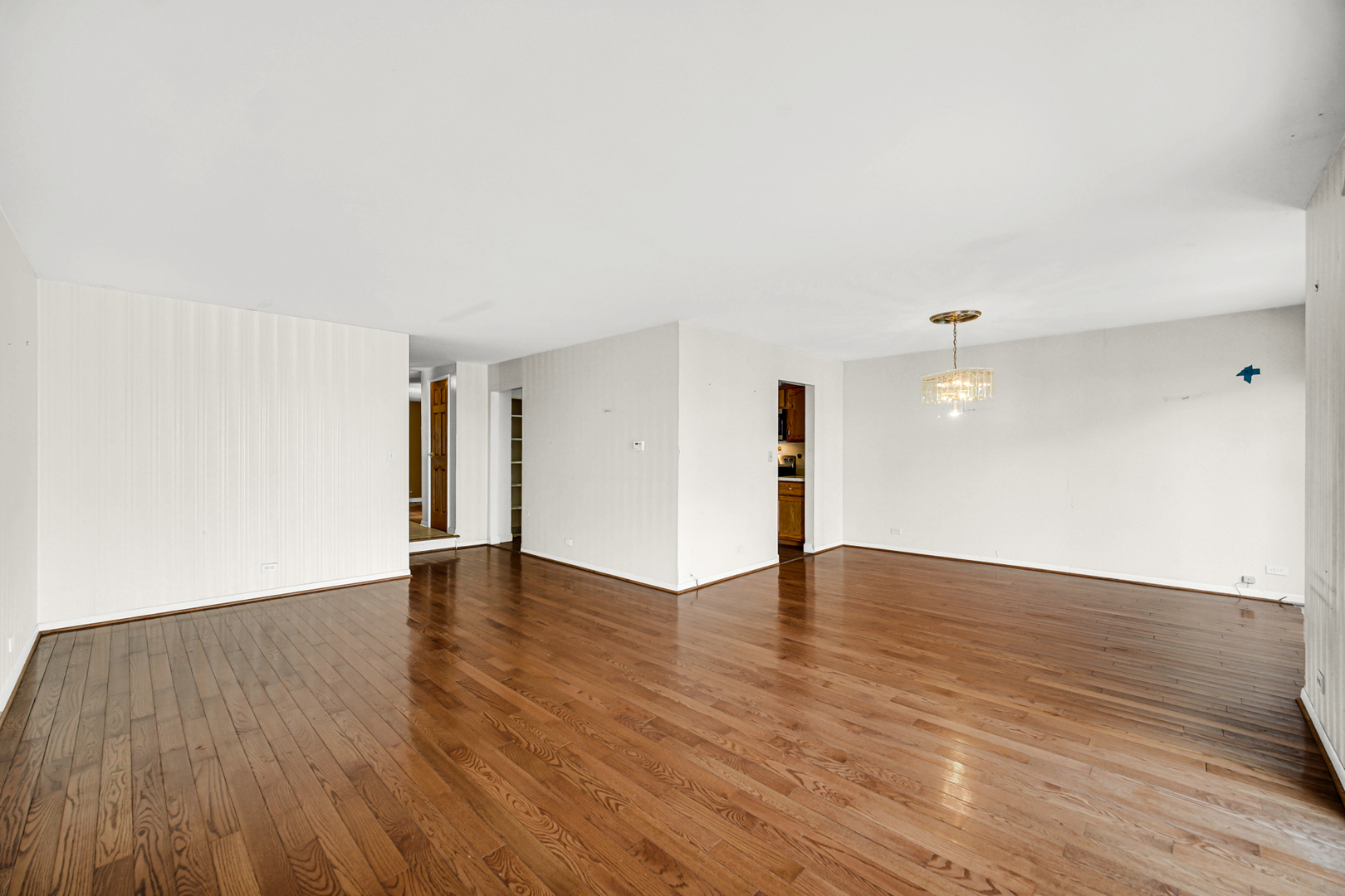 628 Martin Lane, Deerfield, IL 60015