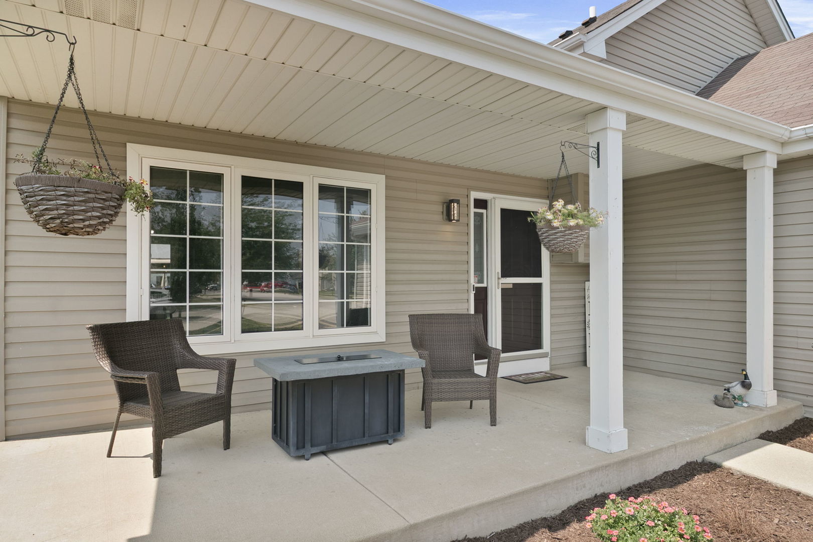 25618 W Lilac Avenue, Monee, IL 60449