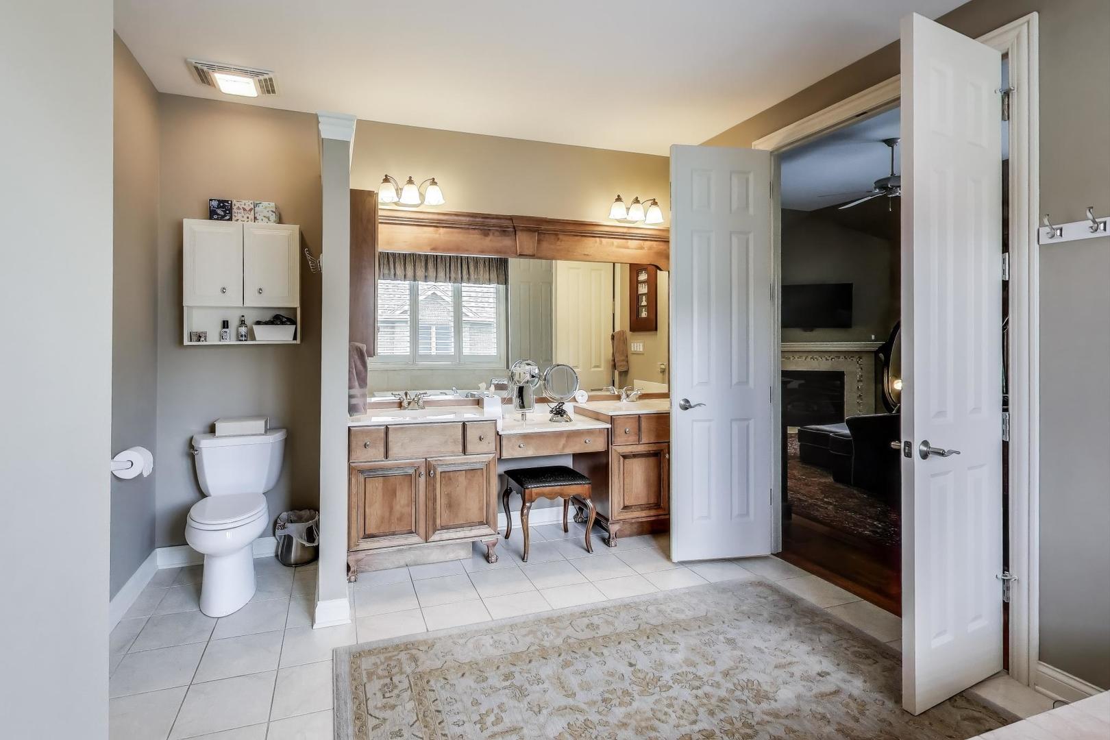 8132 Pickens Drive, Orland Park, IL 60462