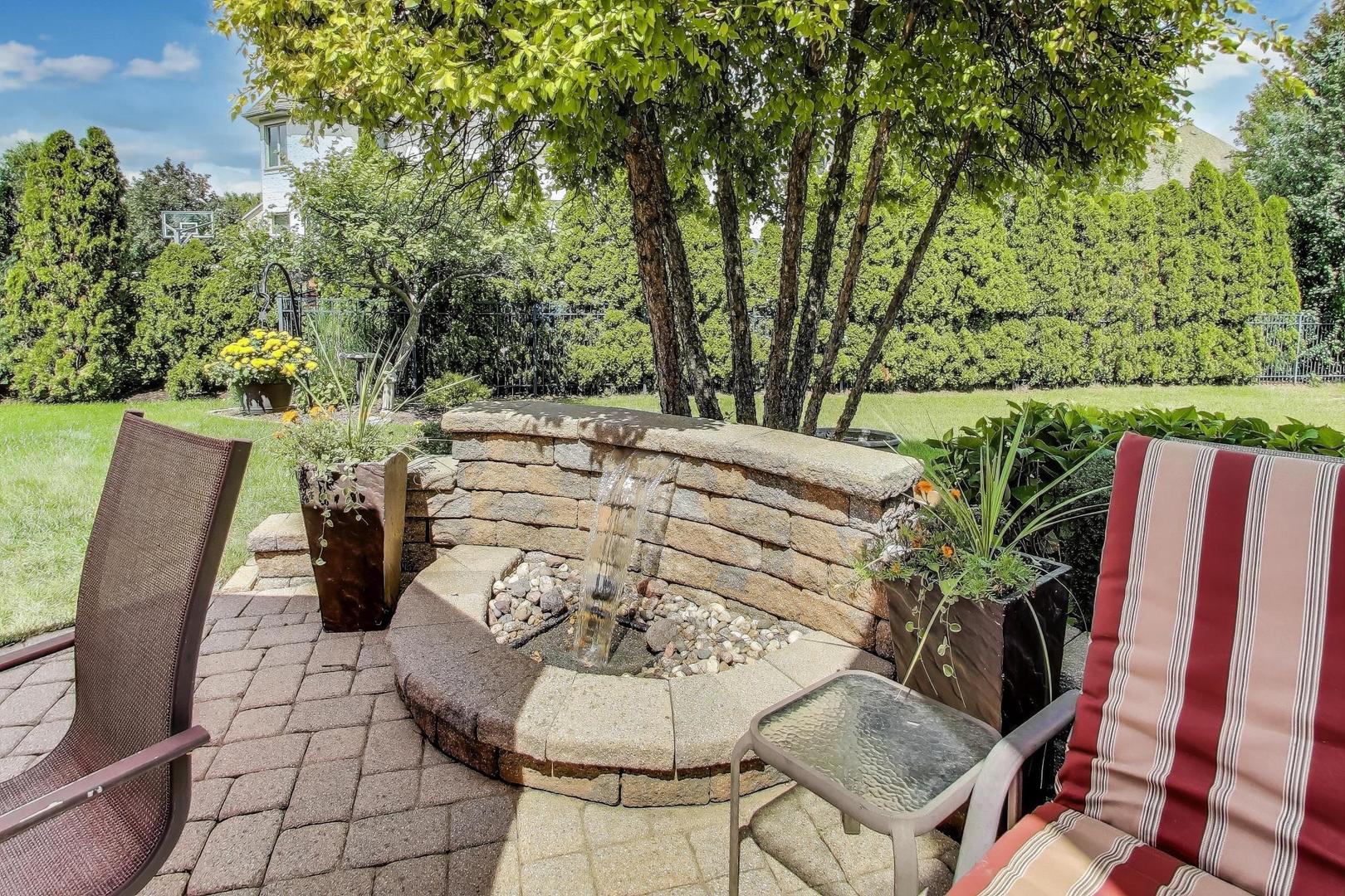 8132 Pickens Drive, Orland Park, IL 60462