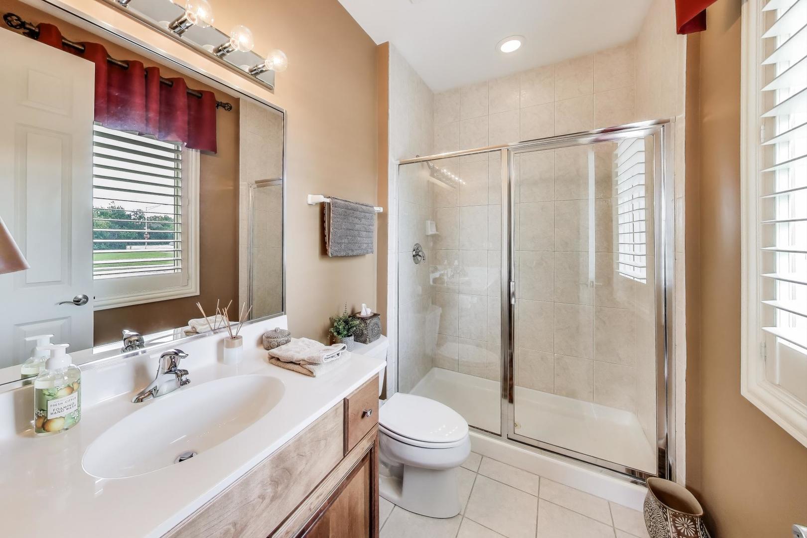 8132 Pickens Drive, Orland Park, IL 60462