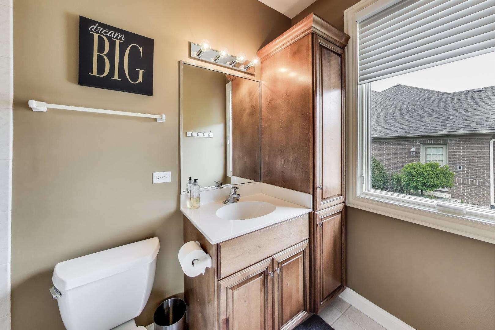 8132 Pickens Drive, Orland Park, IL 60462