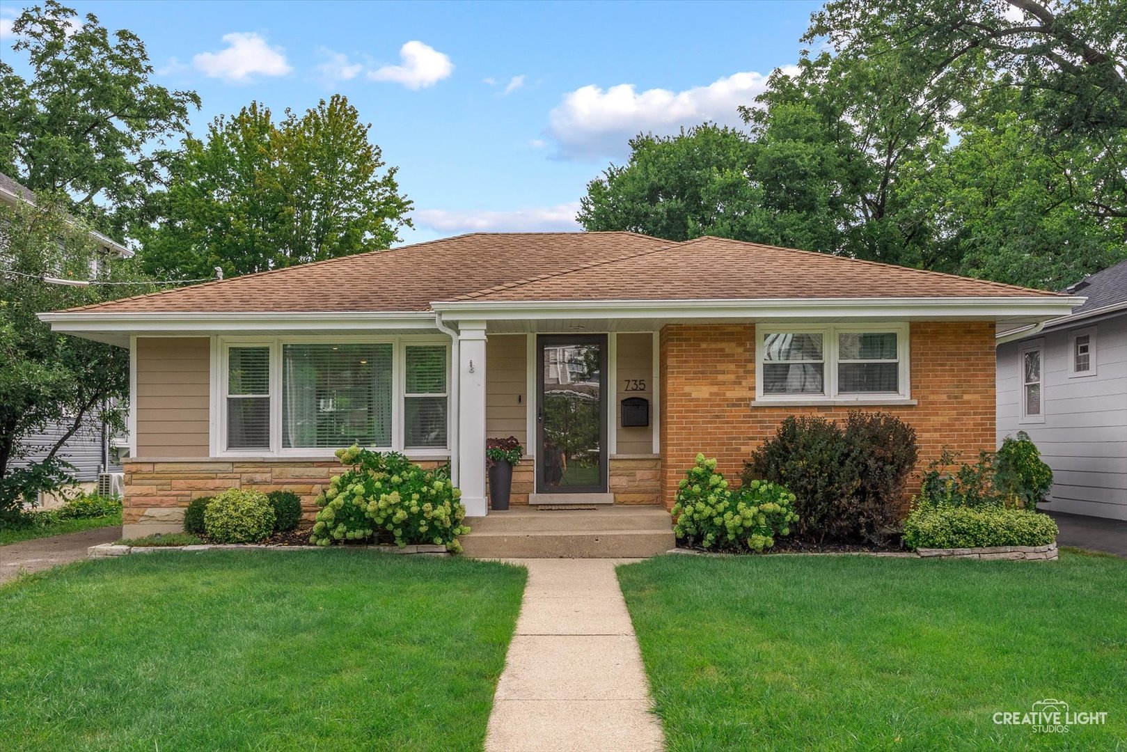 735 Western Avenue, Glen Ellyn, IL 60137