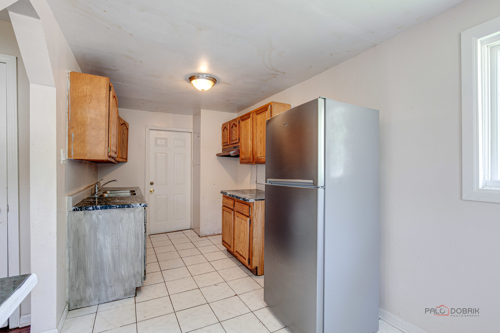 304 Powell Avenue, Waukegan, IL 60085