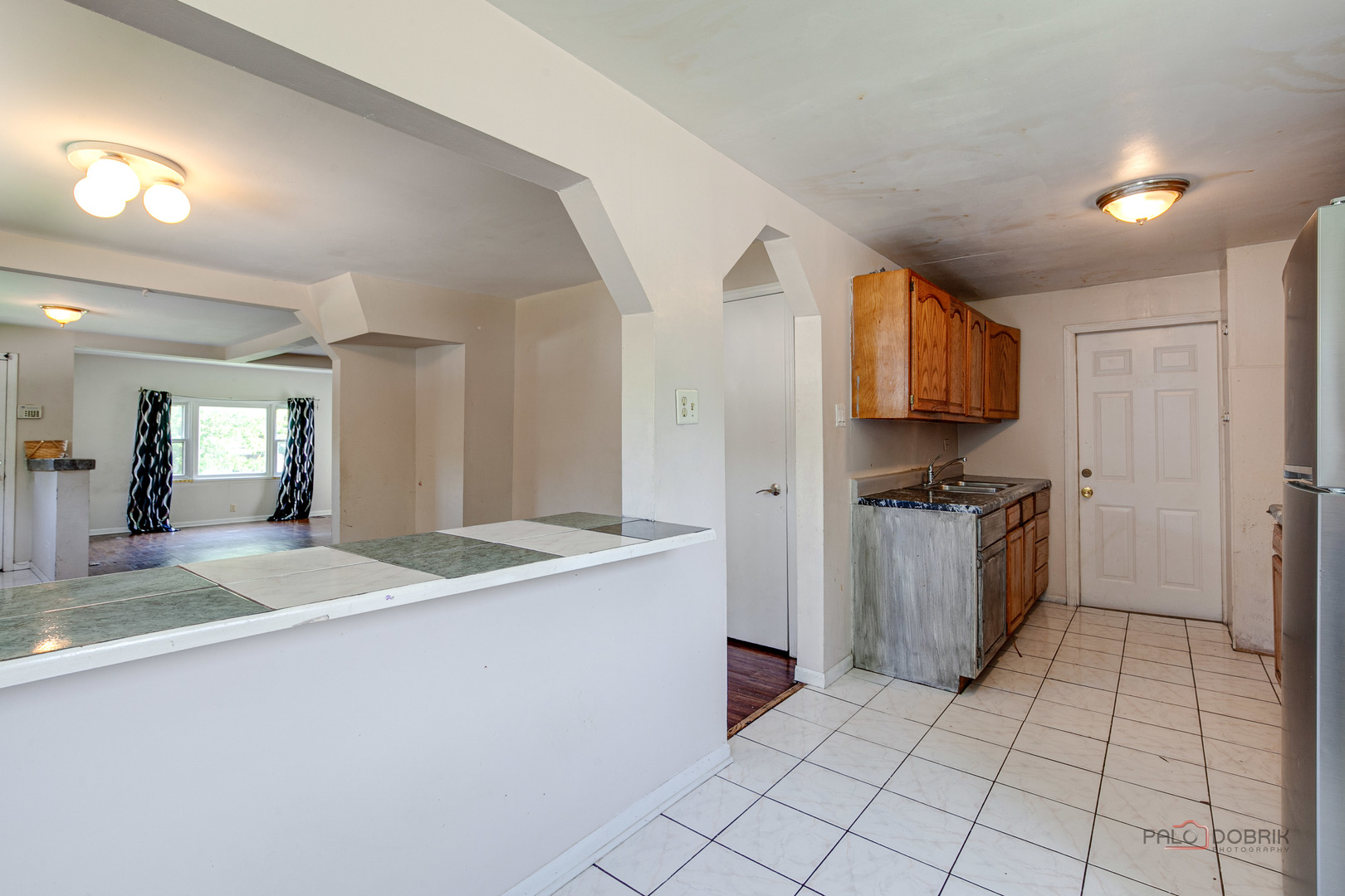 304 Powell Avenue, Waukegan, IL 60085