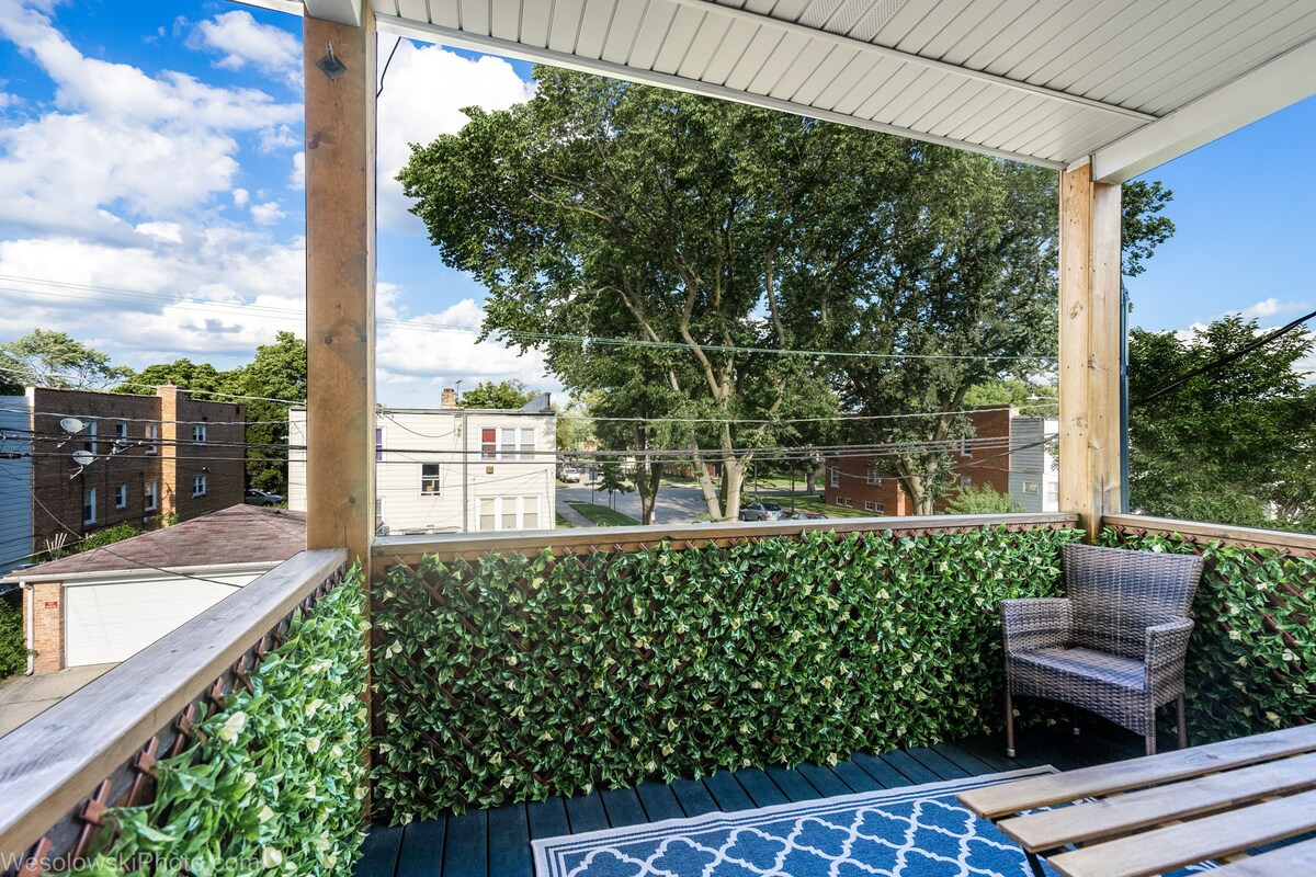 9003 Bronx Avenue #1N, Skokie, IL 60077