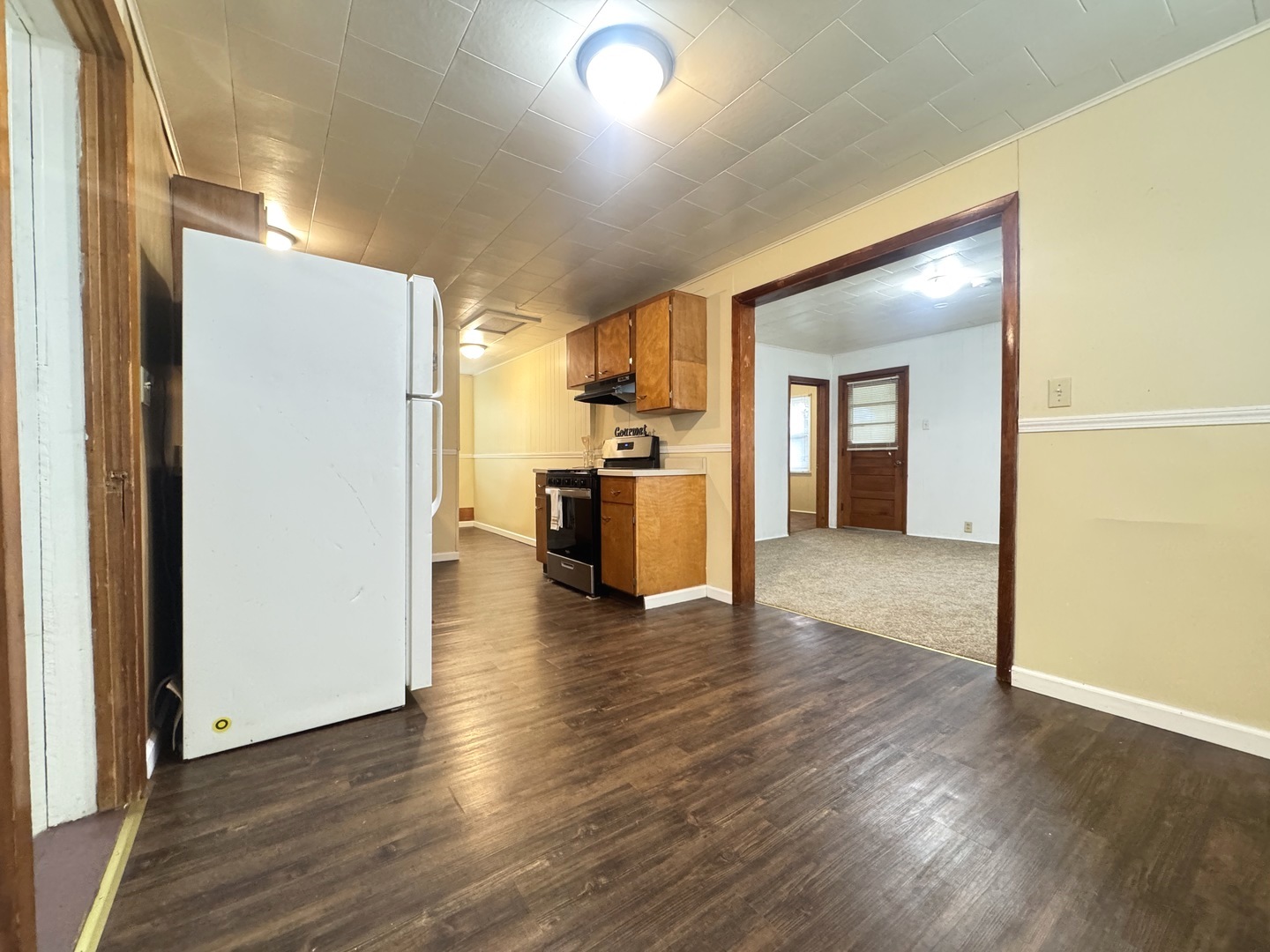 306 S 4th Street, Cherry, IL 61317