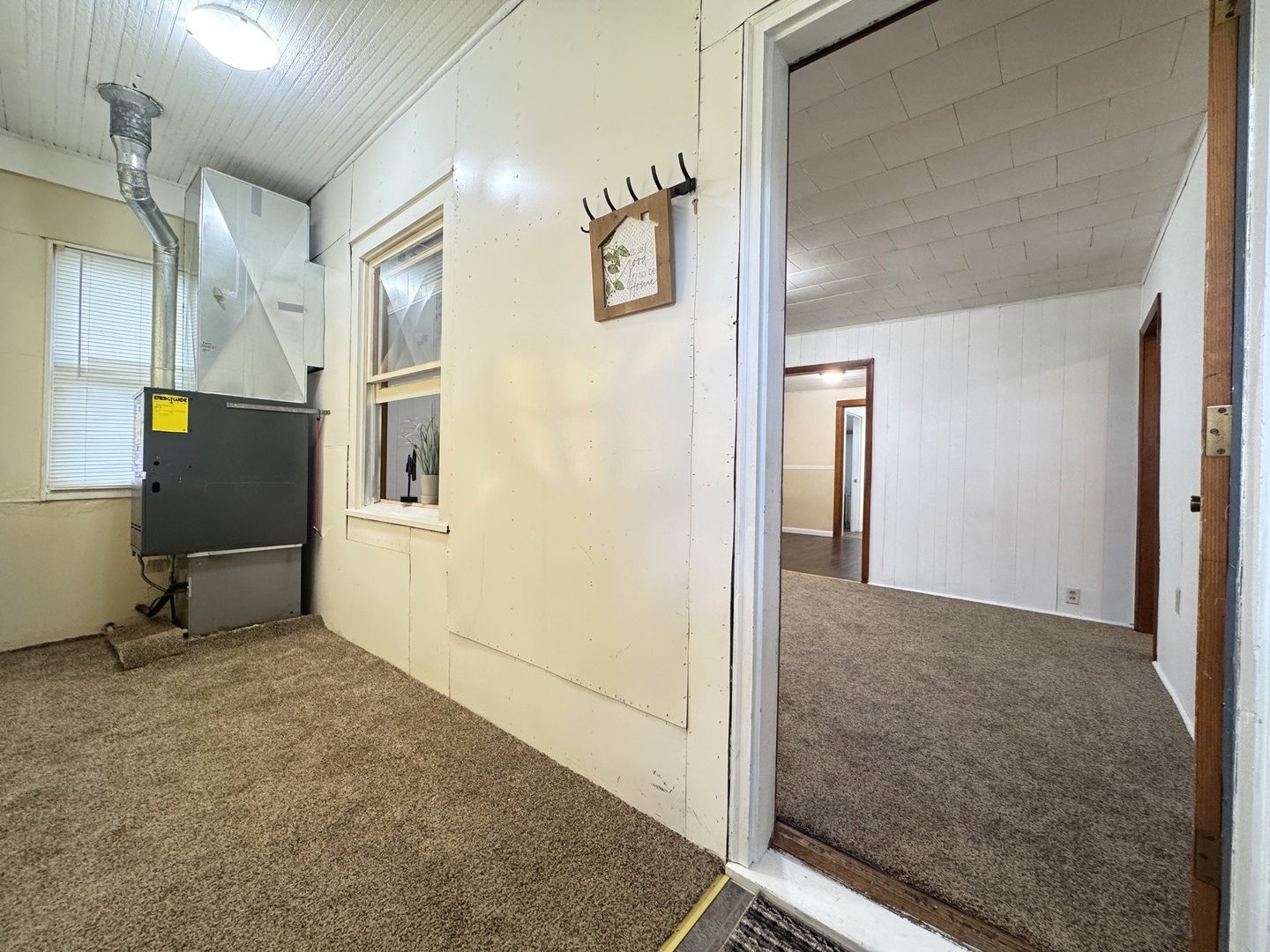 306 S 4th Street, Cherry, IL 61317