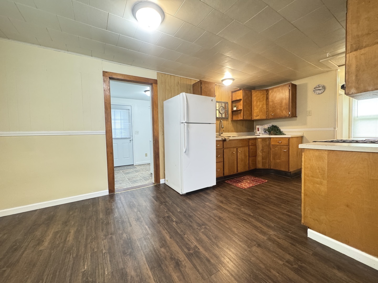 306 S 4th Street, Cherry, IL 61317