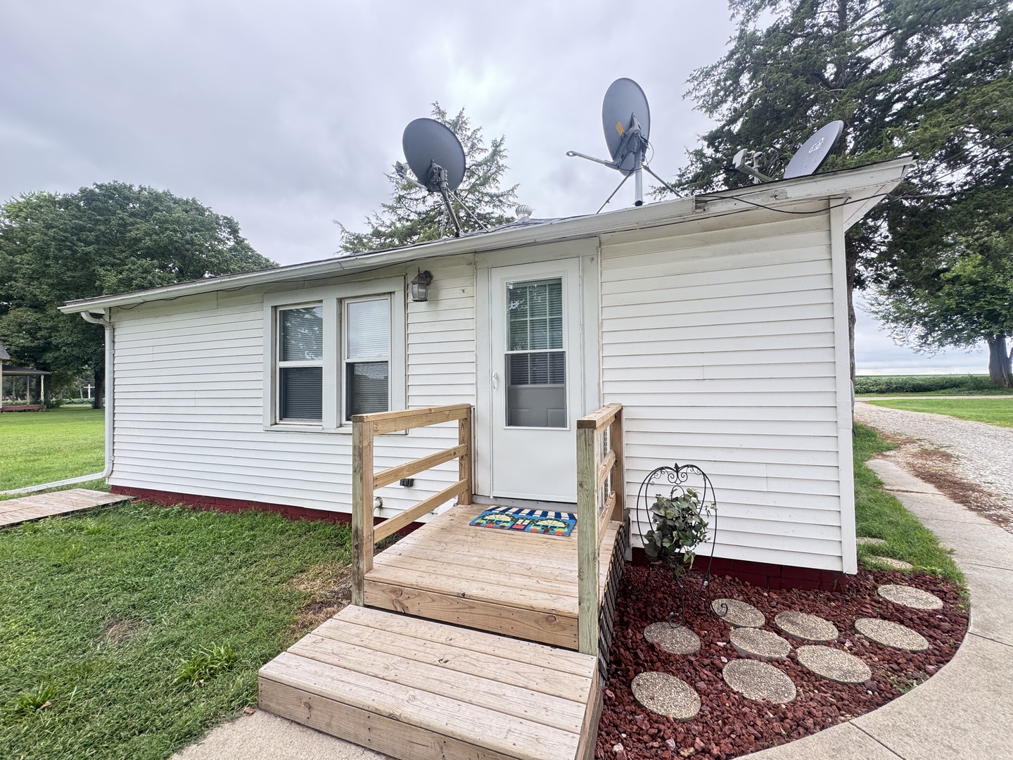 306 S 4th Street, Cherry, IL 61317