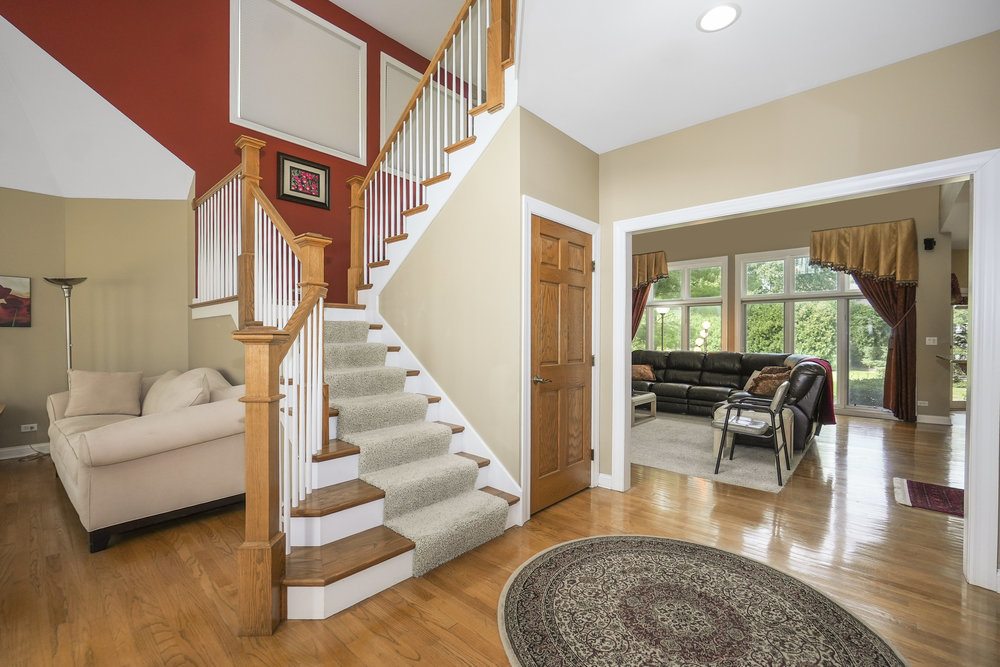 3592 Scottsdale Circle, Naperville, IL 60564