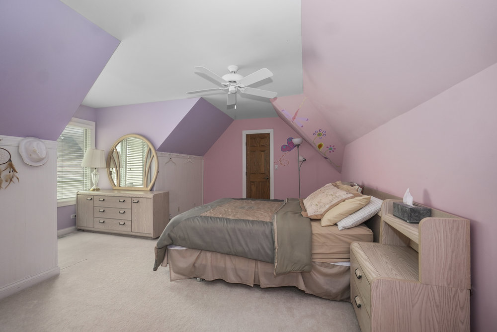 3592 Scottsdale Circle, Naperville, IL 60564