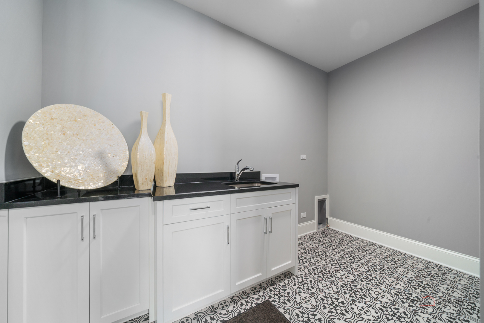 1062 Livingston Avenue, Highland Park, IL 60035