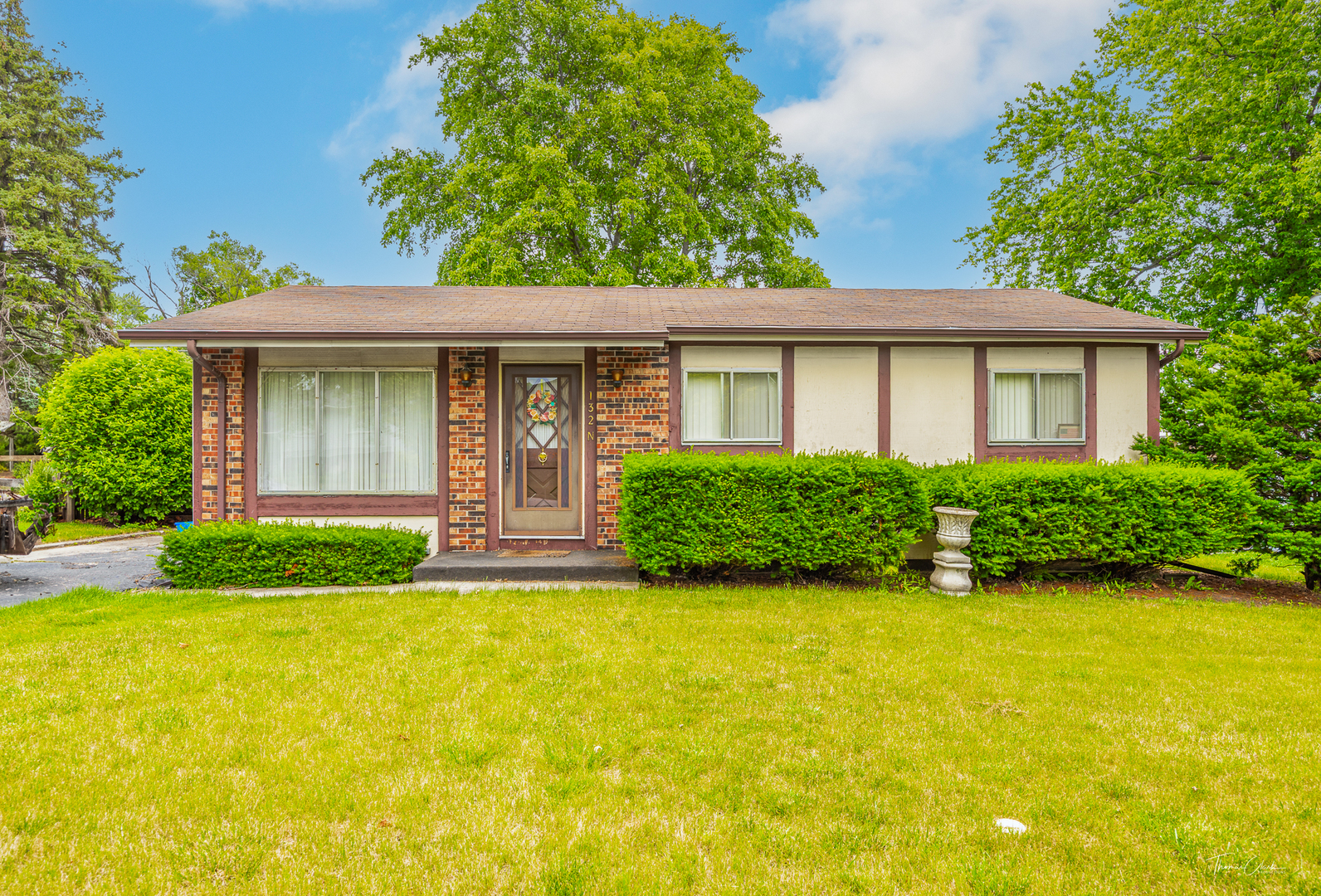 132 N Ashbury Avenue, Bolingbrook, IL 60440