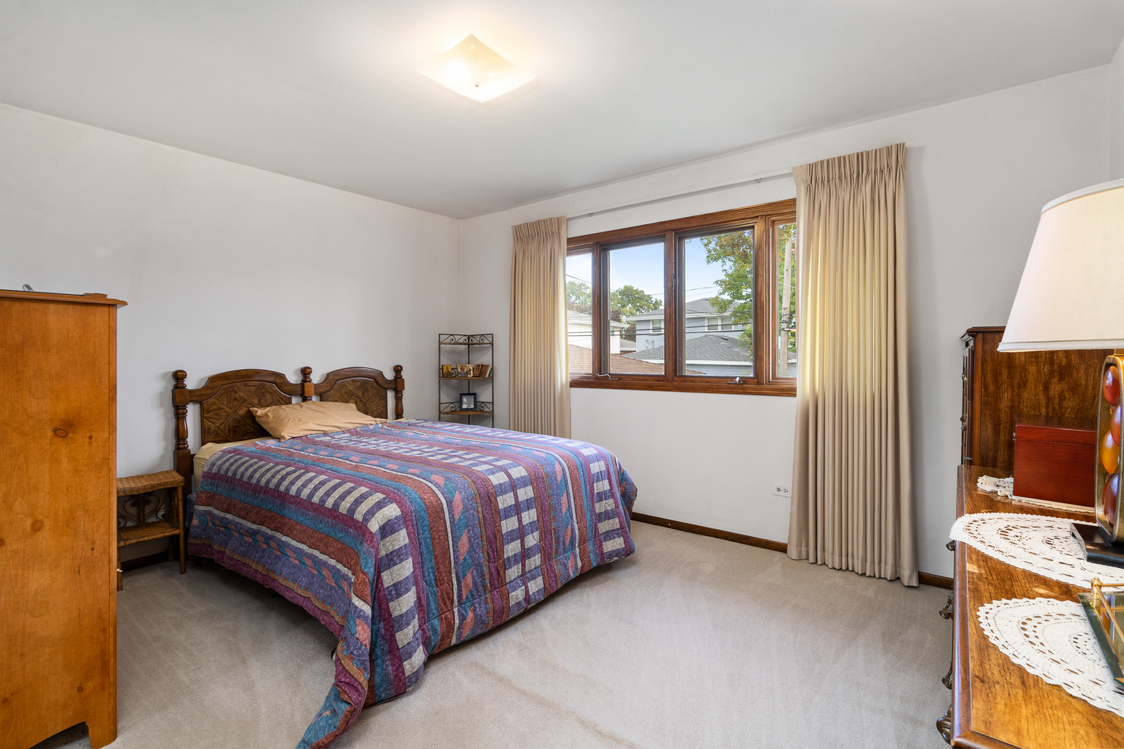 10415 S Knox Avenue, Oak Lawn, IL 60453