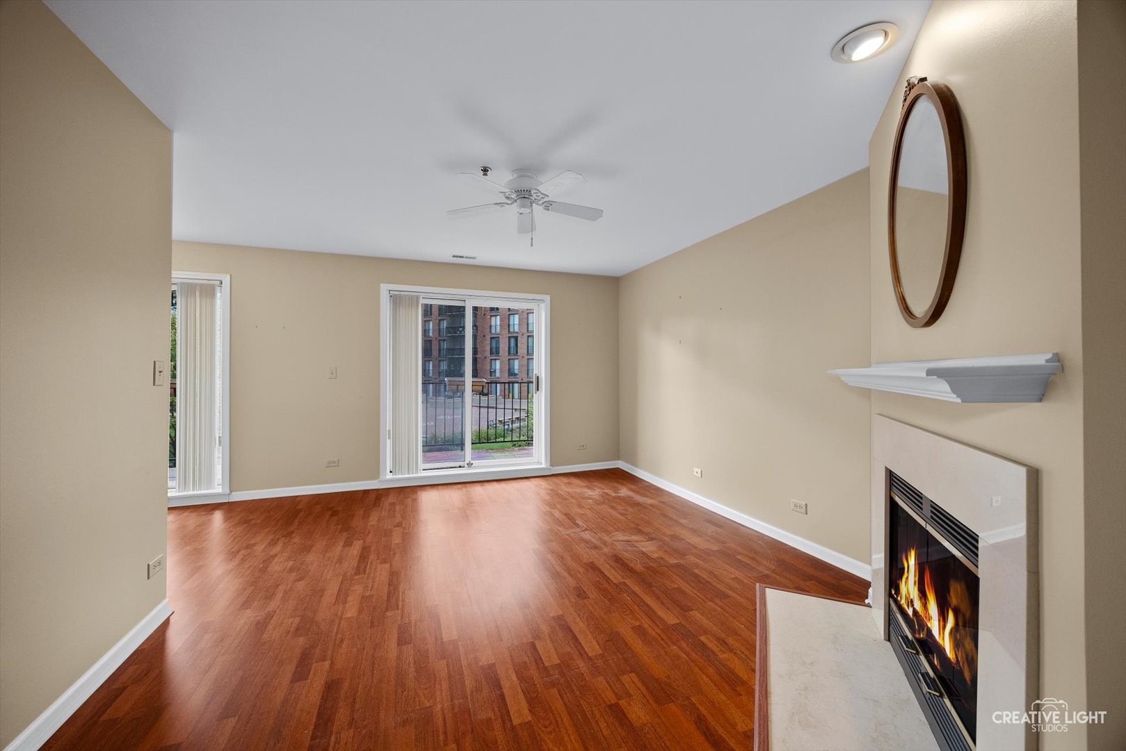 127 Acacia Circle #203, Indian Head Park, IL 60525
