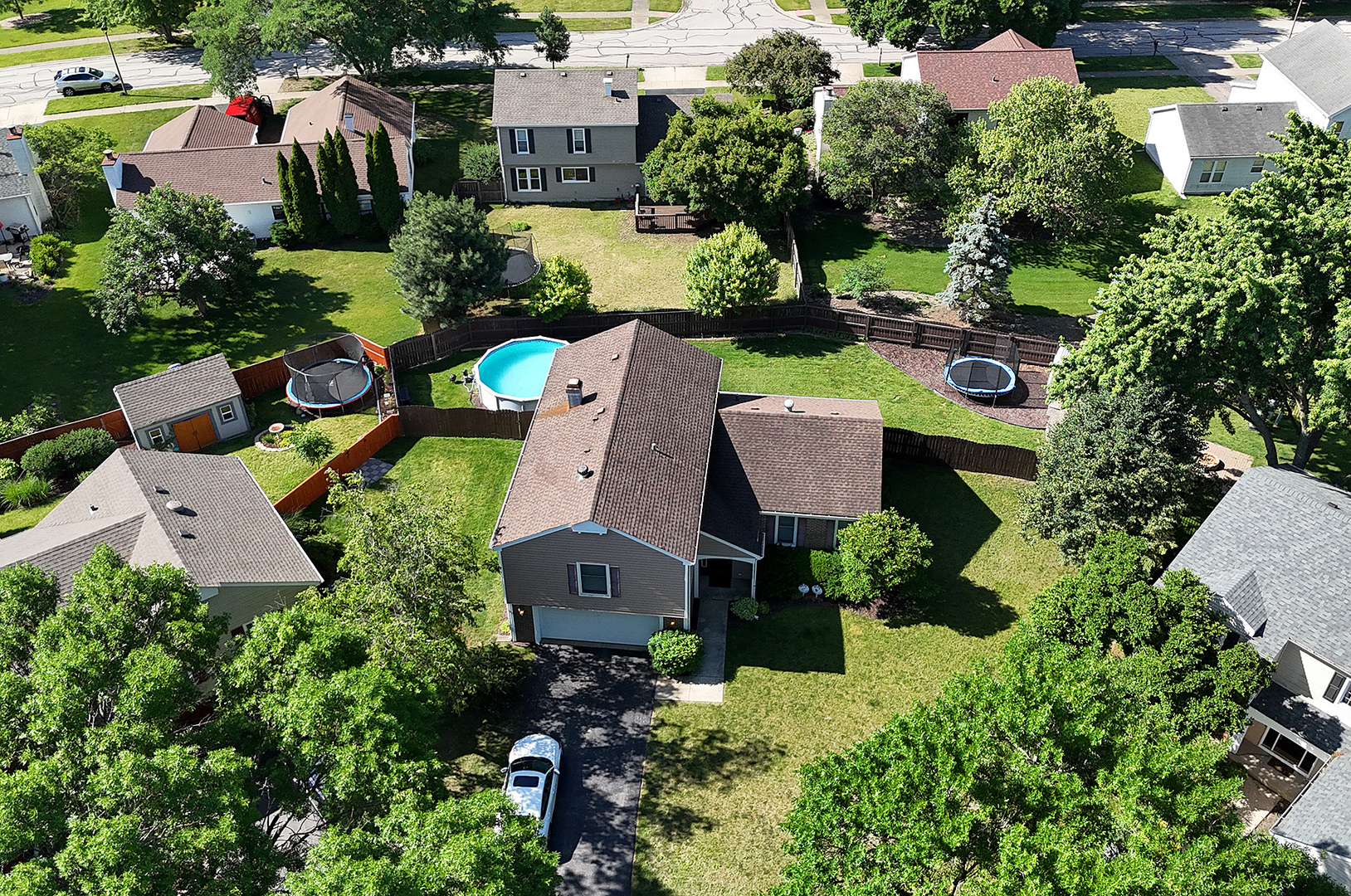 2275 Norwich Court, Naperville, IL 60565