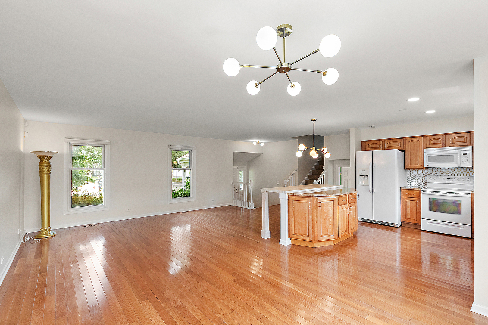 2275 Norwich Court, Naperville, IL 60565