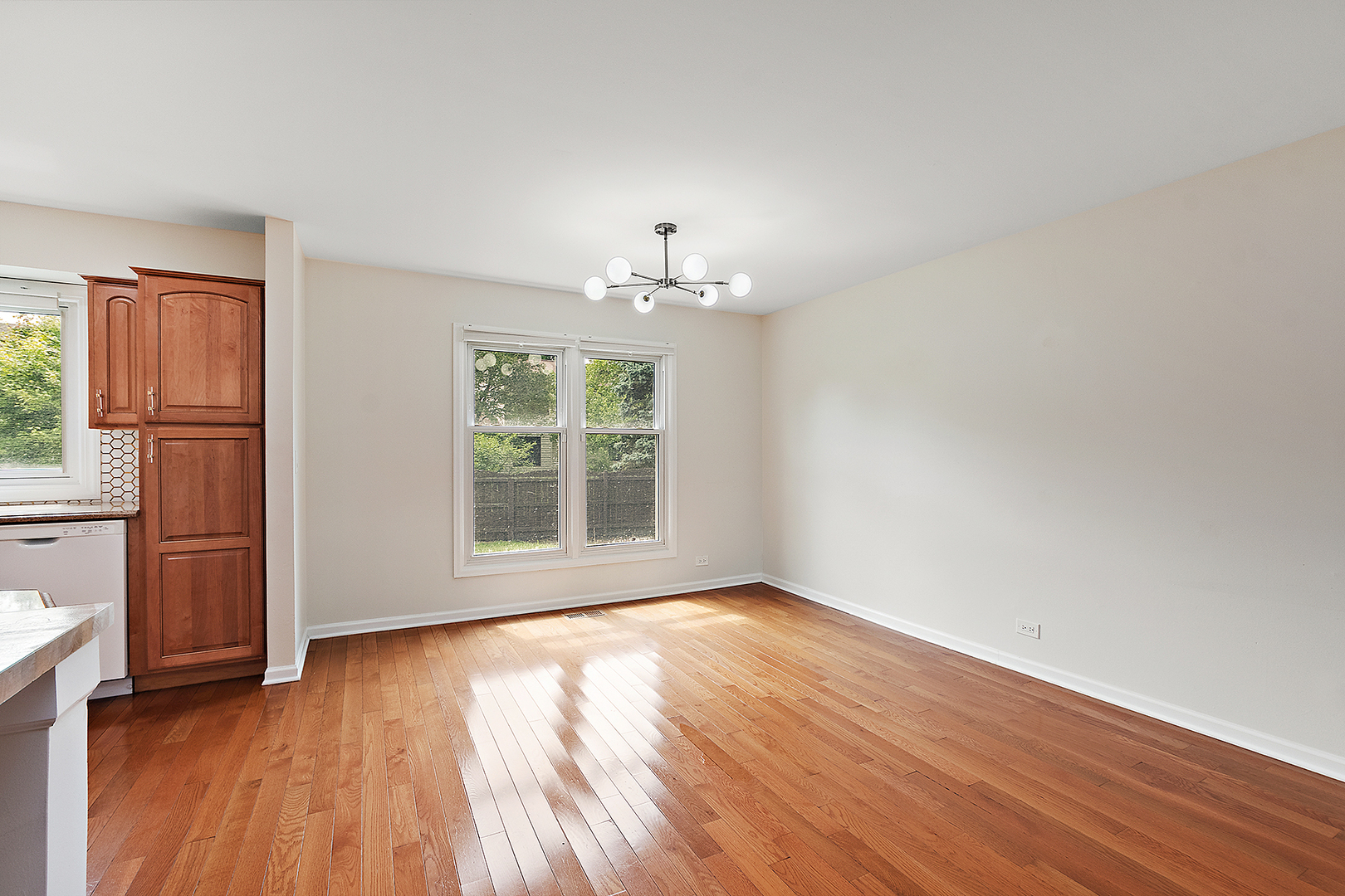 2275 Norwich Court, Naperville, IL 60565