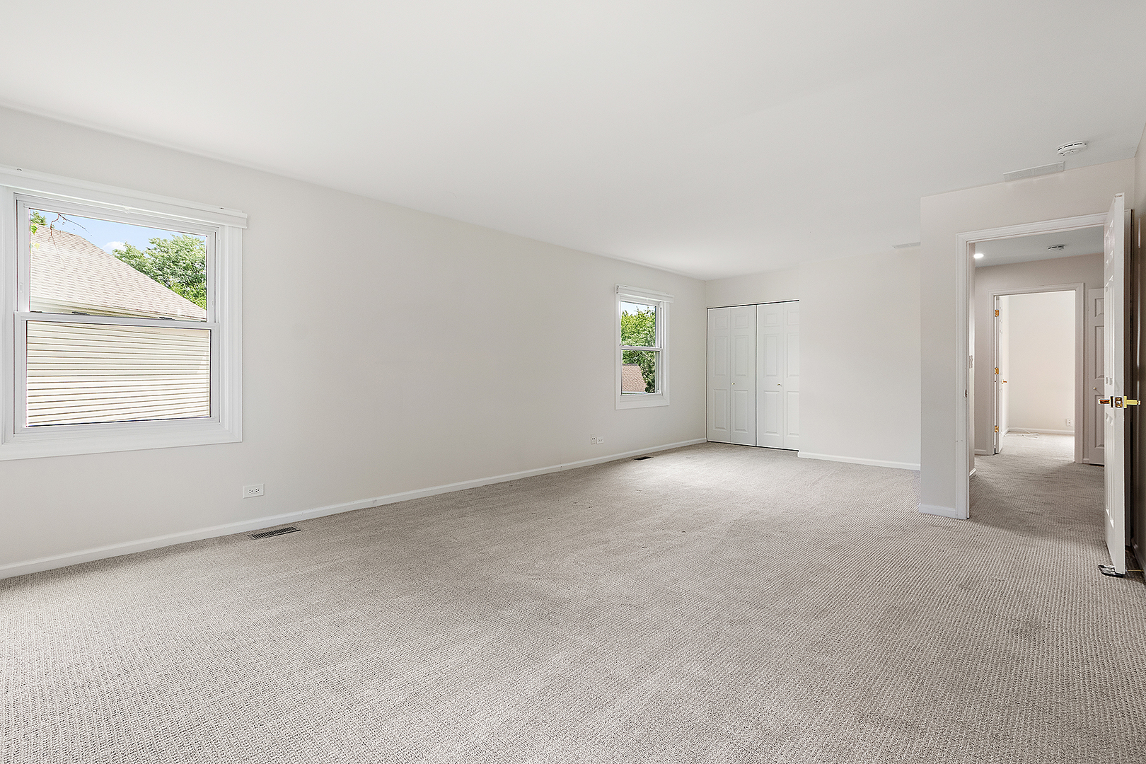 2275 Norwich Court, Naperville, IL 60565