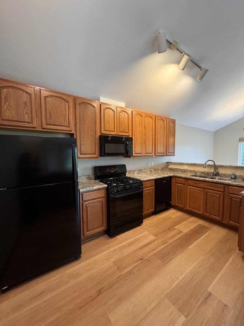2270 Twilight Drive #2270, Aurora, IL 60503