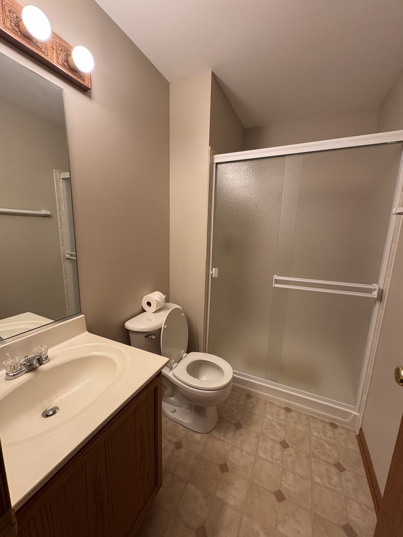 2270 Twilight Drive #2270, Aurora, IL 60503