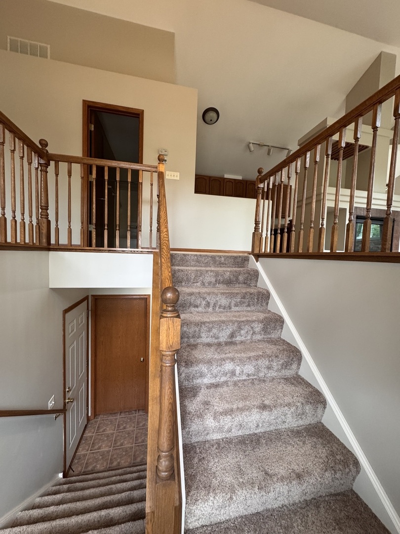2270 Twilight Drive #2270, Aurora, IL 60503