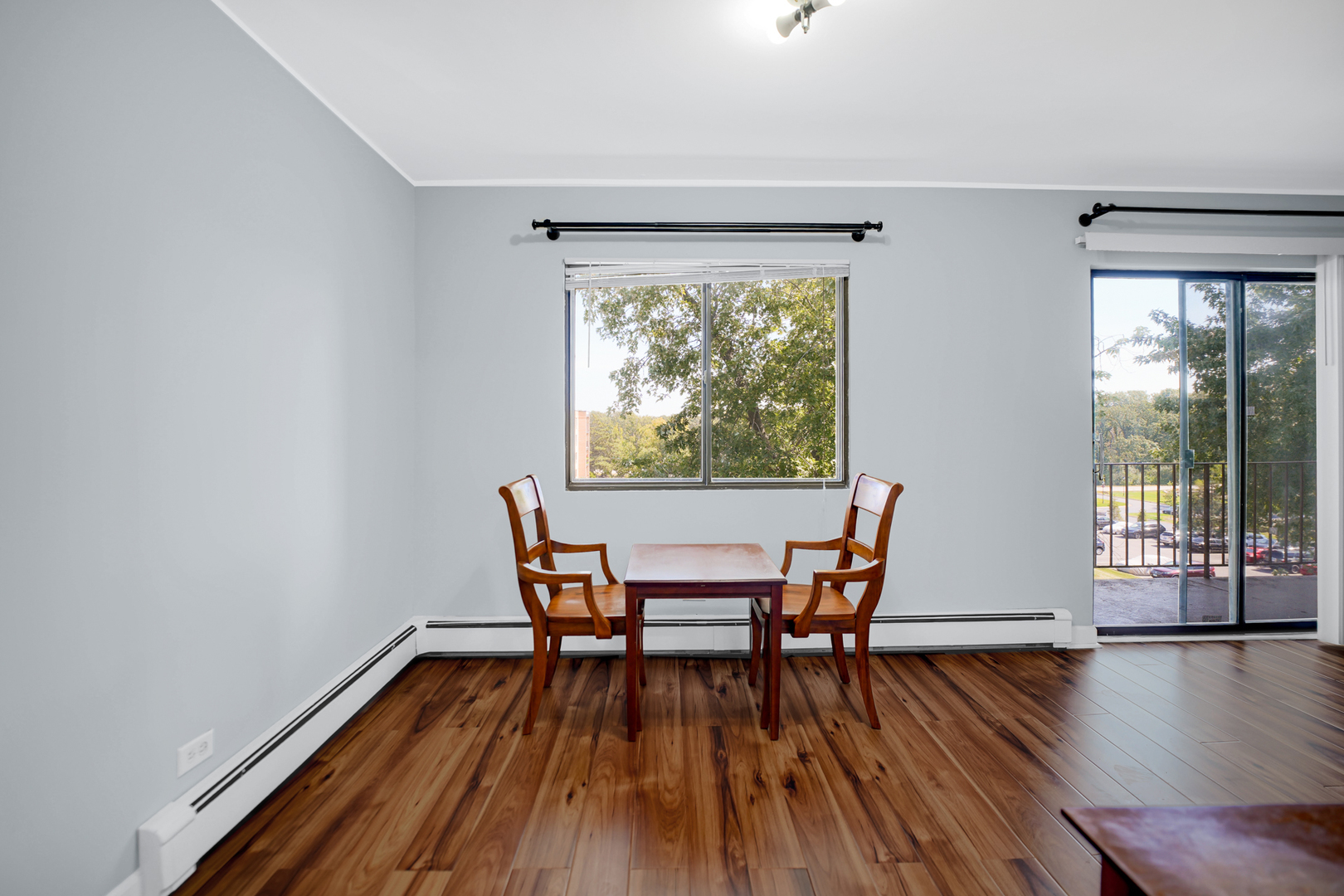 6670 S BRAINARD Avenue #402, Countryside, IL 60525
