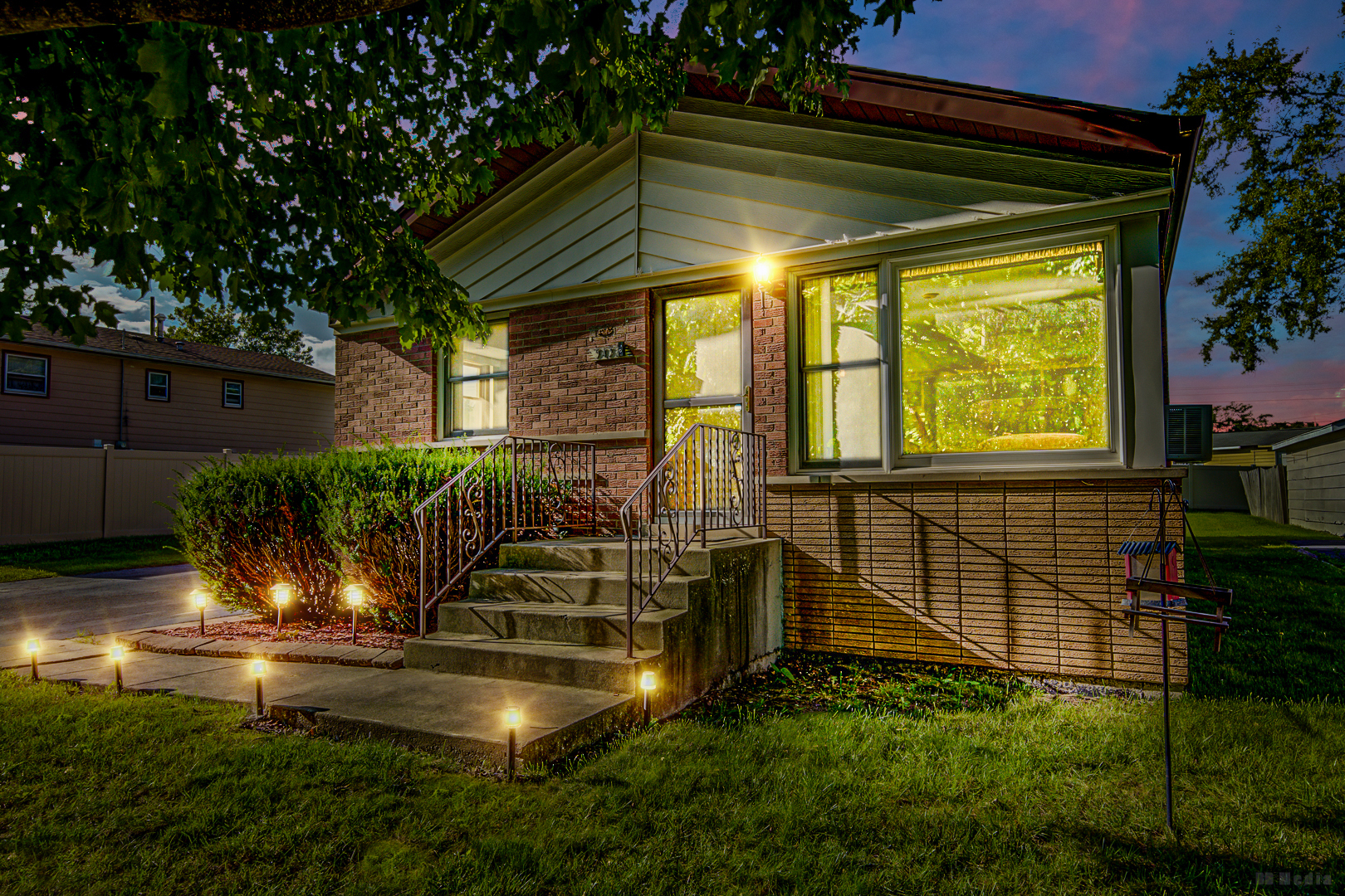5432 163rd Street, Oak Forest, IL 60452