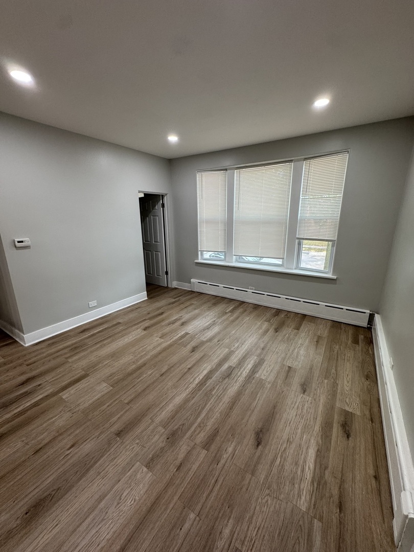 4404 N Melvina Avenue #1R, Chicago, IL 60630