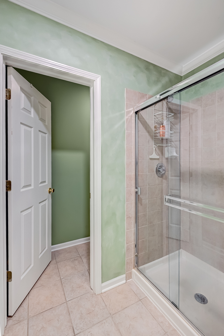 2508 Camberley Circle, Westchester, IL 60154