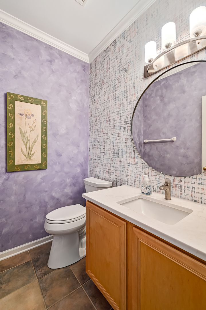 2508 Camberley Circle, Westchester, IL 60154